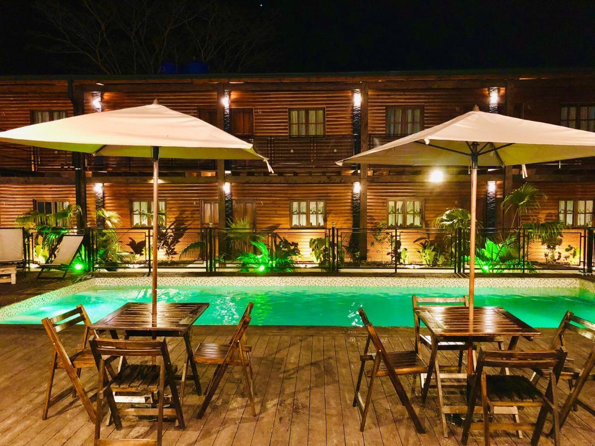 Hotel Alma Pura Puerto Iguazú Buitenkant foto