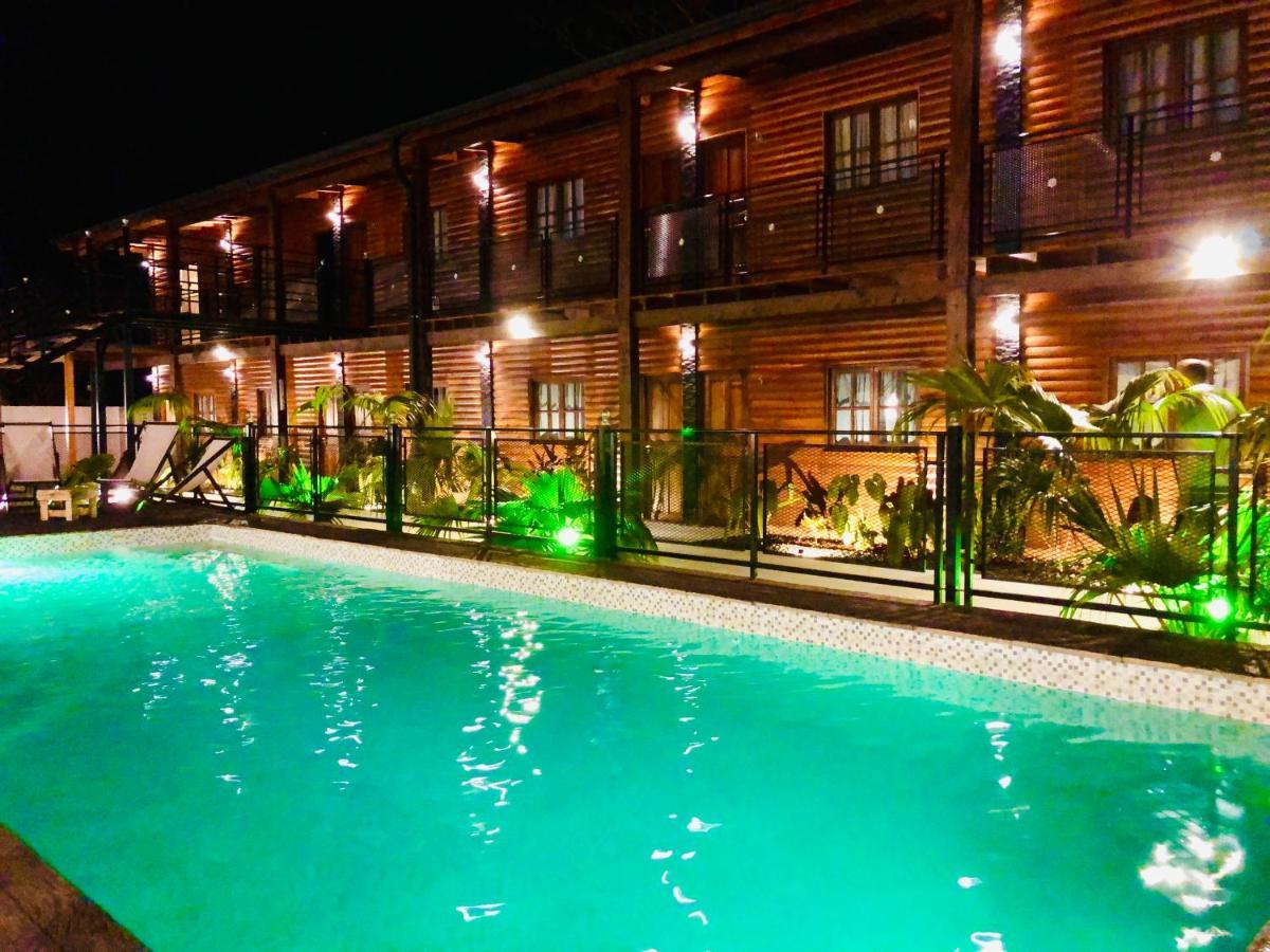 Hotel Alma Pura Puerto Iguazú Buitenkant foto