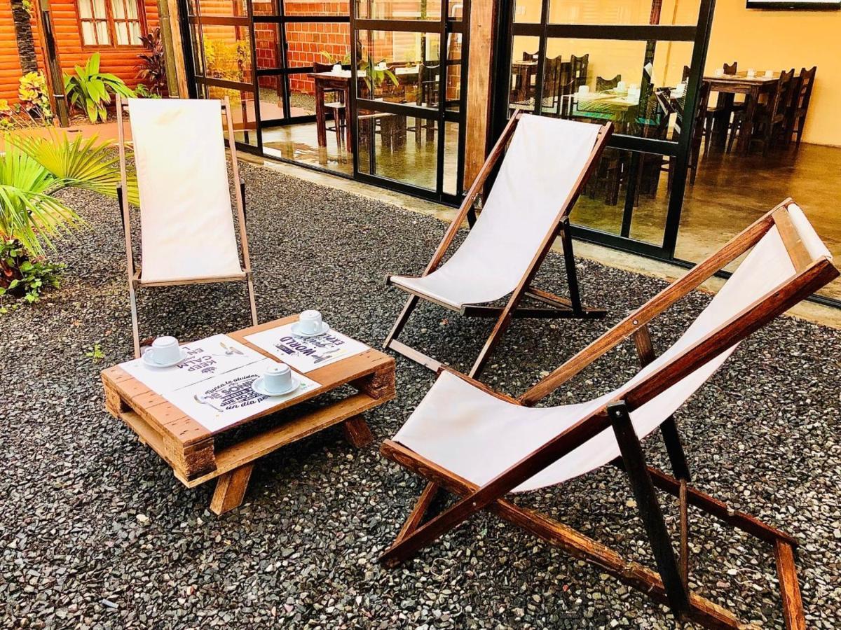 Hotel Alma Pura Puerto Iguazú Buitenkant foto