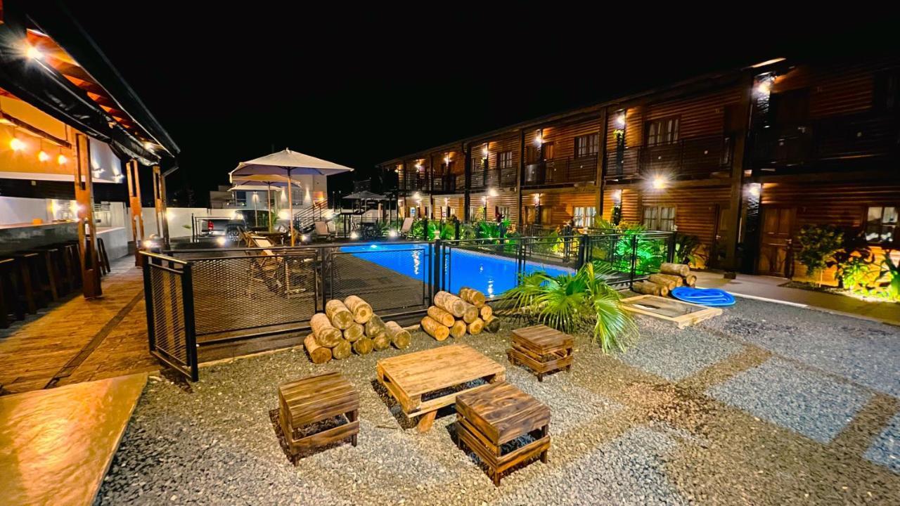 Hotel Alma Pura Puerto Iguazú Buitenkant foto