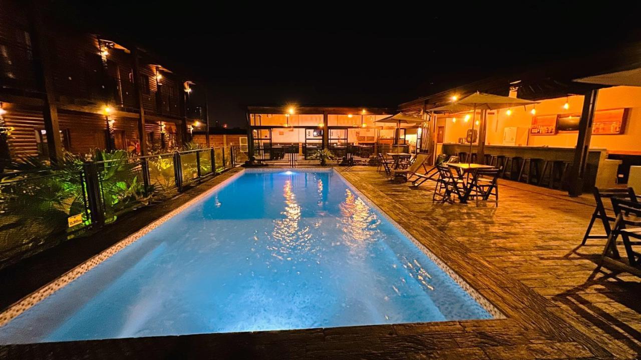 Hotel Alma Pura Puerto Iguazú Buitenkant foto