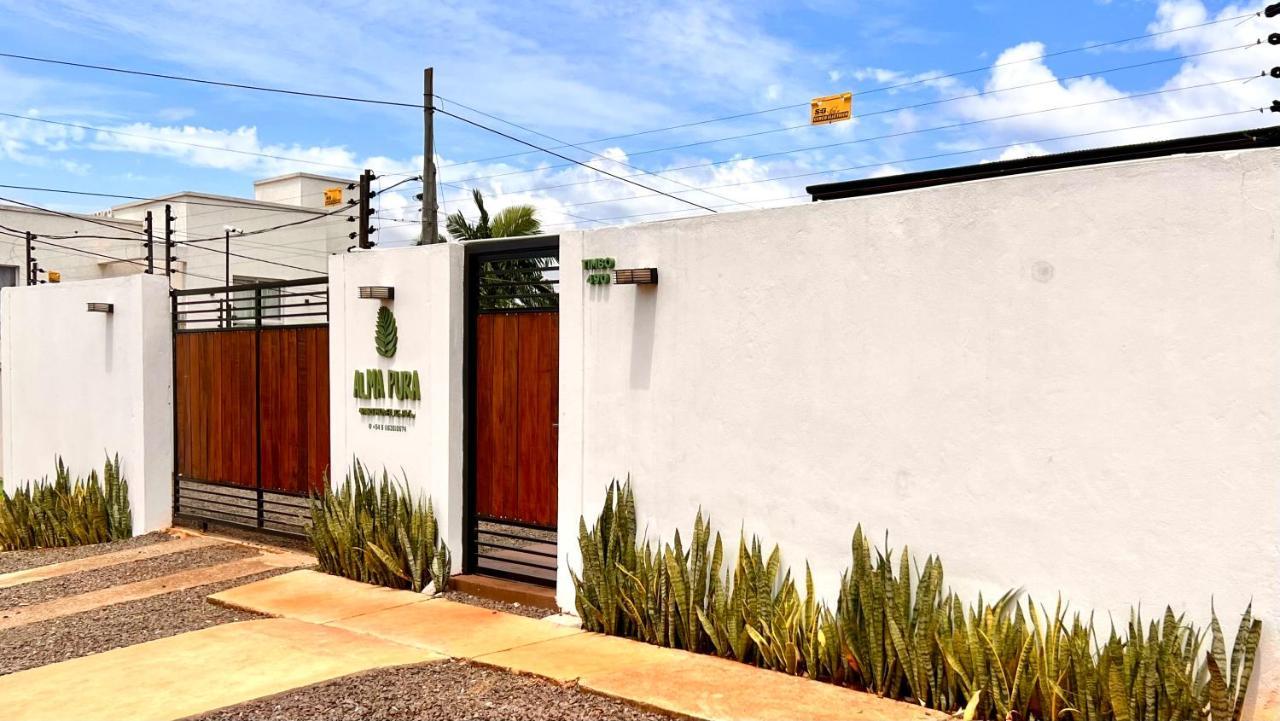 Hotel Alma Pura Puerto Iguazú Buitenkant foto