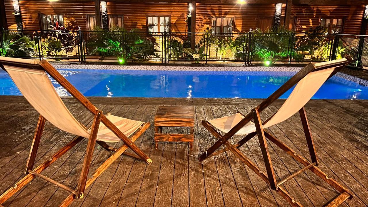 Hotel Alma Pura Puerto Iguazú Buitenkant foto